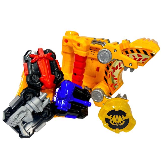 LOOSE] Kamen Rider Geats: DX Powered Builder Buckle & Gigant
