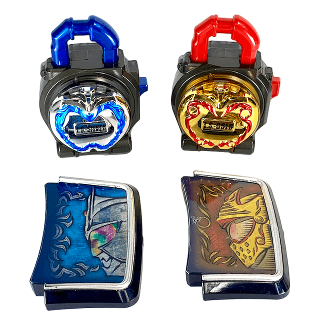 BOXED] Kamen Rider Gaim: DX Gold & Silver Apple Lock Seed Kamen