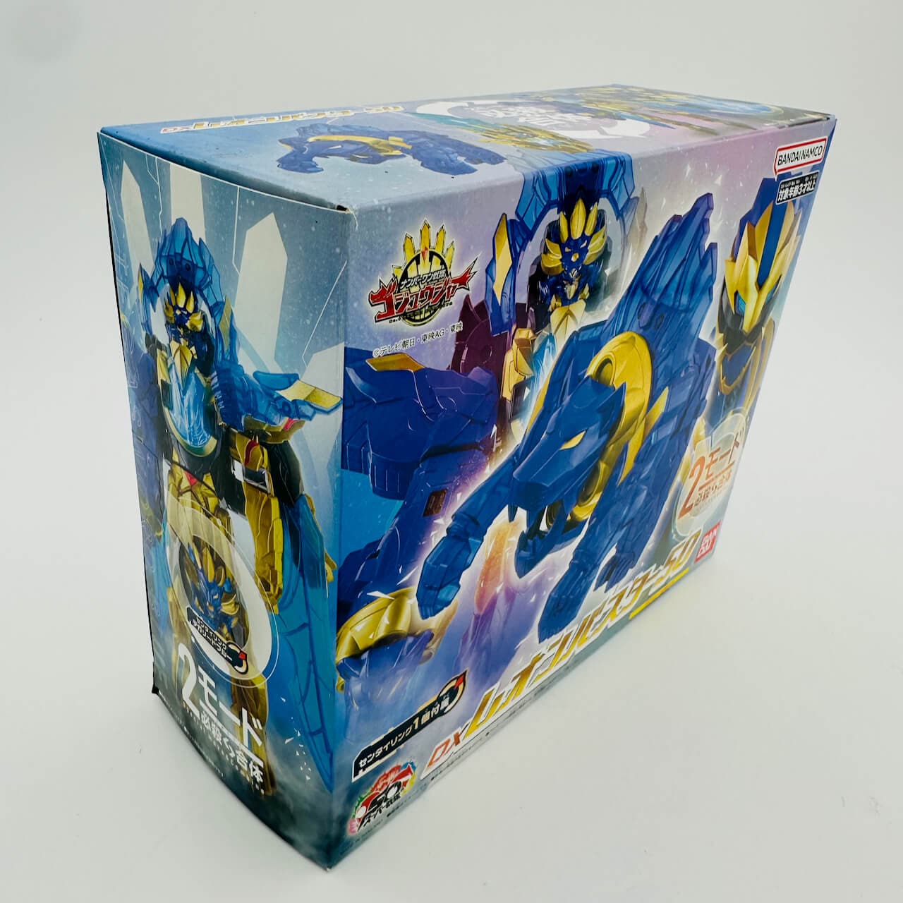 Bandai action fegure [BOXED] Gozyuger: DX Leon Buster 50