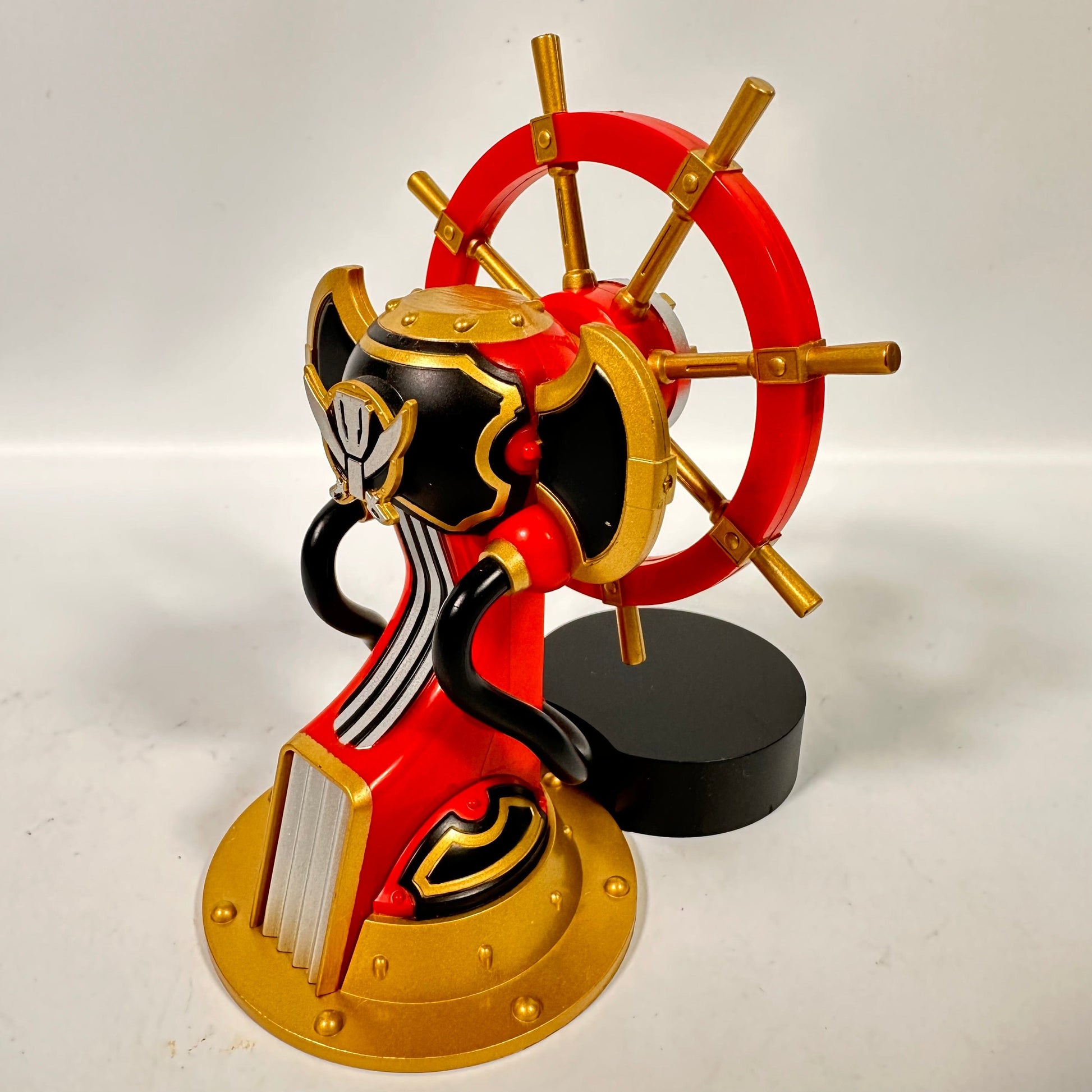 [BOXED] Kaizoku Sentai Gokaiger: S.H.Figuarts Gokai Darin | CSTOYS INTERNATIONAL