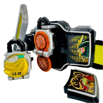 Bandai toy belt [BOXED] Kamen Rider Gaim: DX Sengoku Driver Set (Original Released Ver. with Two Lockseeds)