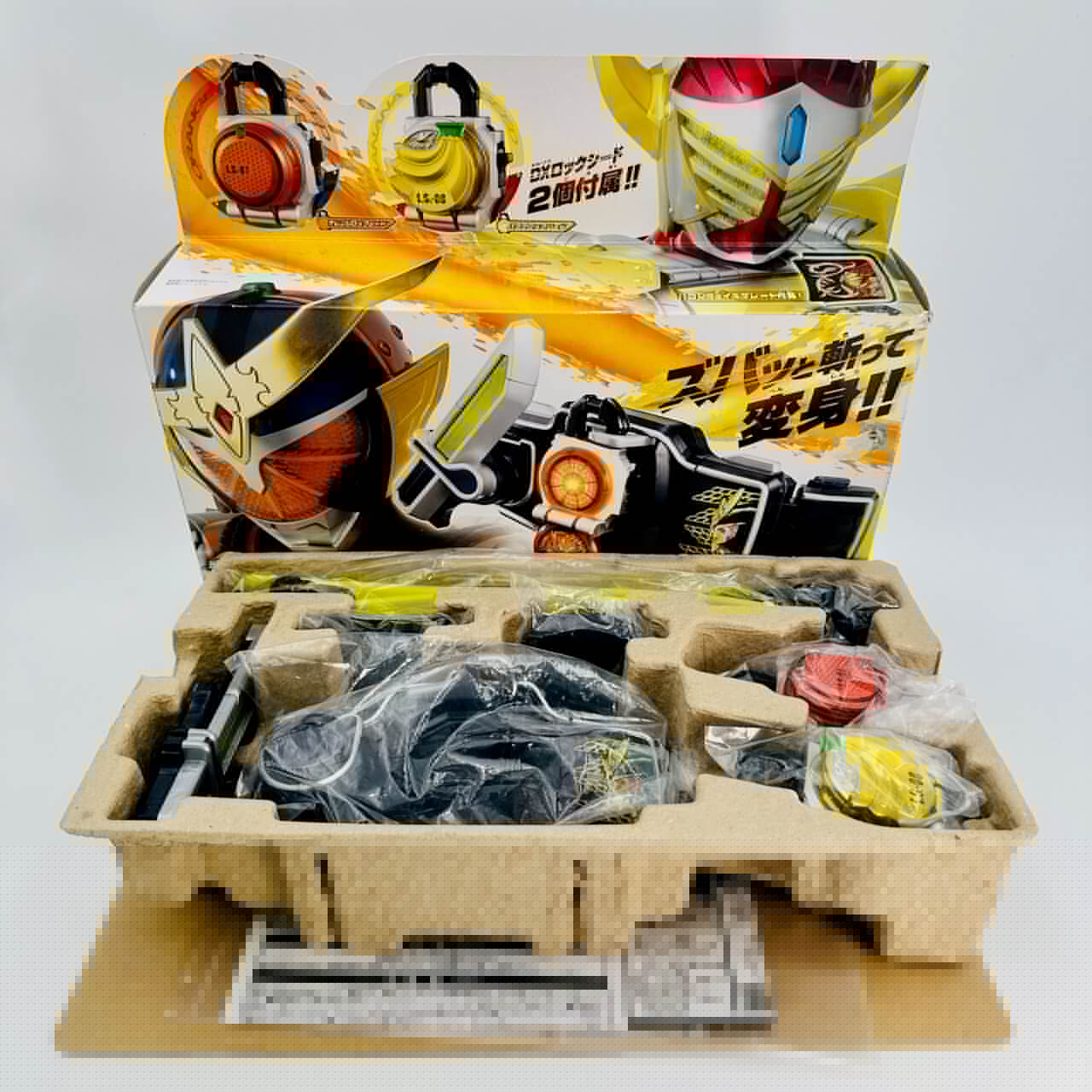 Bandai toy belt [BOXED] Kamen Rider Gaim: DX Sengoku Driver Set (Original Released Ver. with Two Lockseeds)