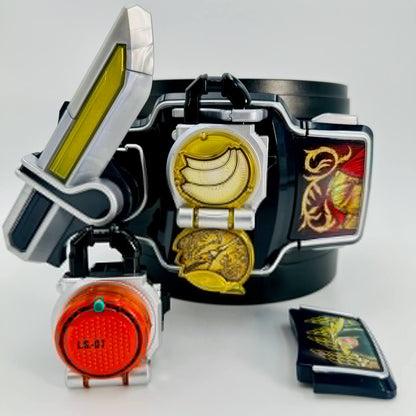 Bandai toy belt [BOXED] Kamen Rider Gaim: DX Sengoku Driver Set (Original Released Ver. with Two Lockseeds)
