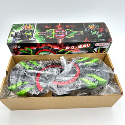 [BOXED] Kamen Rider Geats: DX Bujin Sword Buckle  -Premium Bandai Exclusive- | CSTOYS INTERNATIONAL