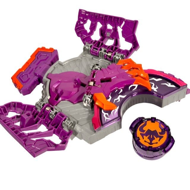 Bandai action figure [BOXED] Kamen Rider Geats: DX Desire Driver & Zombi Raise Buckle & Raise Buckle Holder