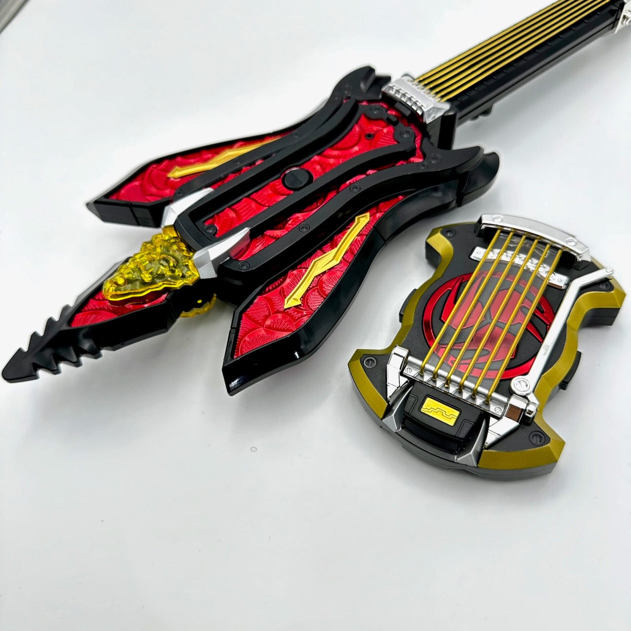 [BOXED] Kamen Rider Hibiki: Zanki DX Henshin Set - Toysurs Exclusive- | CSTOYS INTERNATIONAL