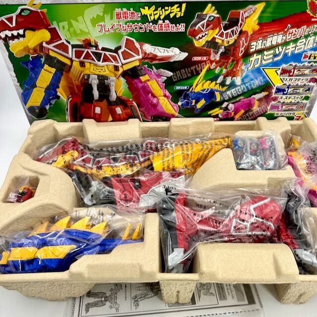 [BOXED] Kyoryuger: DX Kyoryujin | CSTOYS INTERNATIONAL