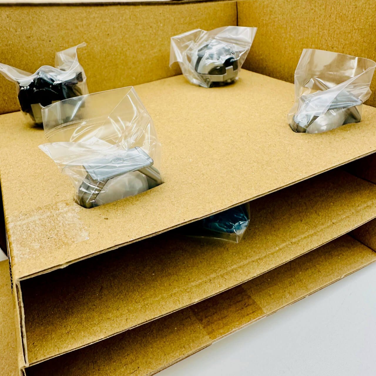 Bandai action fegure [BOXED & SEALED] Gozyuger: DX TegaSword UNI. ver.