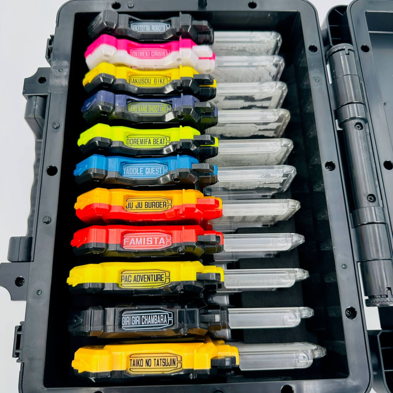 LOOSE] Kamen Rider Ex-Aid: DX Rider Gashat Case & Random DX Gashat