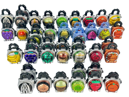 Bandai action figure [LOOSE] Kamen Rider Gaim: 42 GP & SG Random Lockseed Set (Including Metallic Ver.)