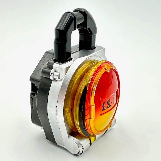 [LOOSE] Kamen Rider Gaim: L.S.-11 DX Mango Lock Seed | CSTOYS INTERNATIONAL