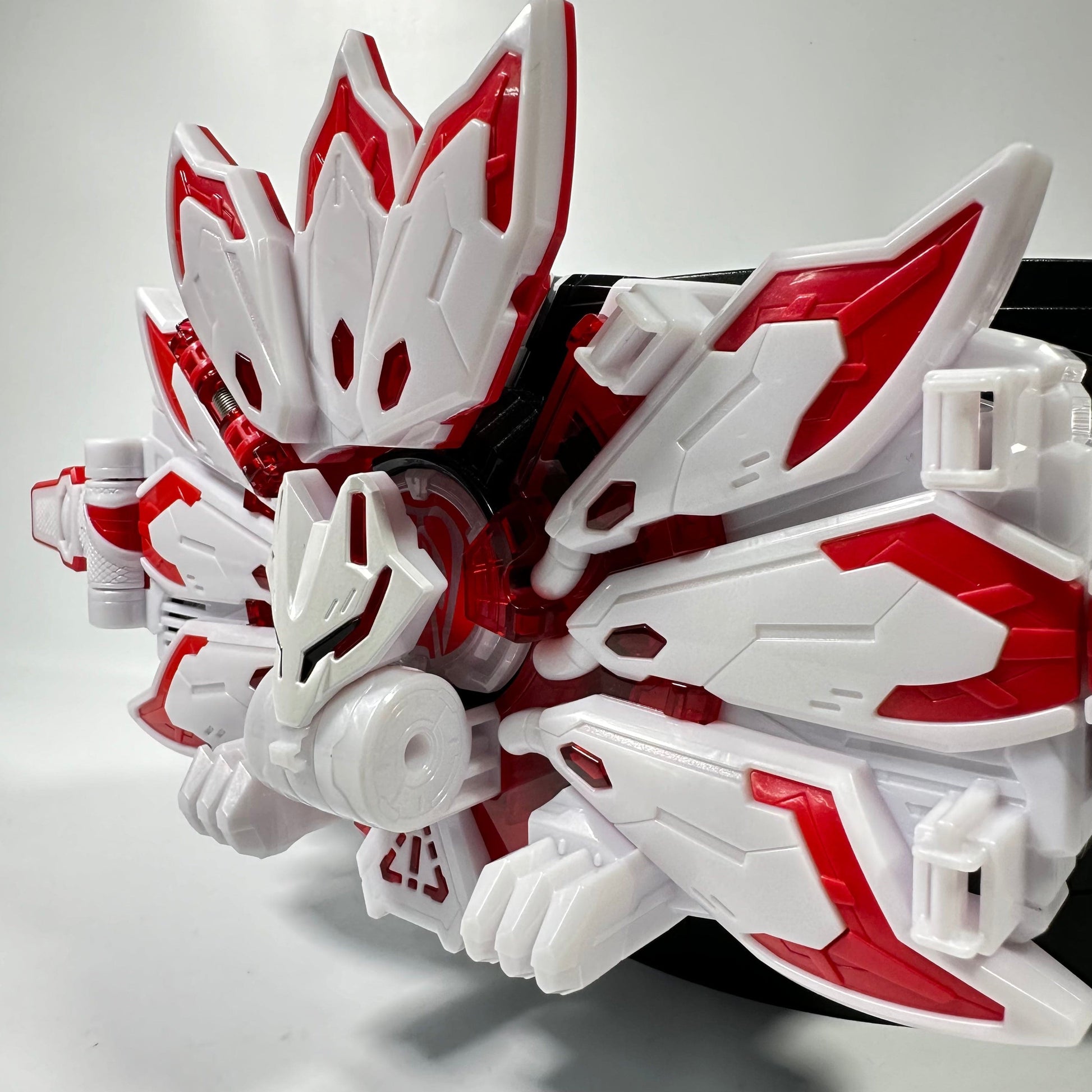 [LOOSE] Kamen Rider Geats: DX Boost Mark IX Raise Buckle | CSTOYS INTERNATIONAL