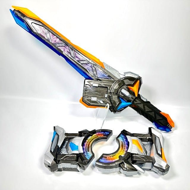 [LOOSE] Kamen Rider Geats: DX Command Twin Buckle & Raising Sword | CSTOYS INTERNATIONAL