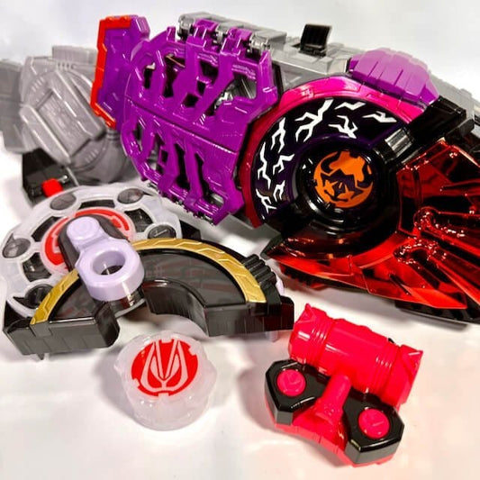 [LOOSE] Kamen Rider Geats: DX Desire Driver Set with Zombi Raise Buckle & Waist Raise Buckle Belt Holder Set | CSTOYS INTERNATIONAL