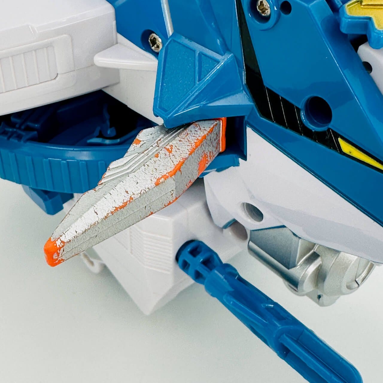 Bandai Toy Robot [LOOSE] Samurai Sentai Shinkenger: DX Kajiki Origami with Two Missile Parts (Silver Paint Worn, Restorable)