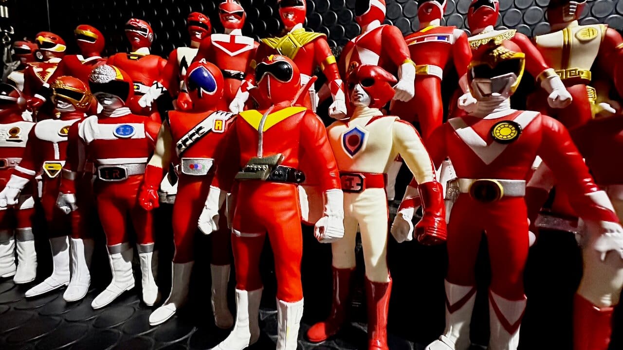 Bandai vinyl figure [LOOSE] Super Sentai Series 25th Anniversary Red Ranger SET of 24 (Missing Gao Red Soft Vinyl Figure) )