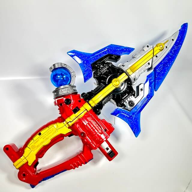 [LOOSE] Uchu Sentai Kyuranger: DX Kyu The Weapon | CSTOYS INTERNATIONAL