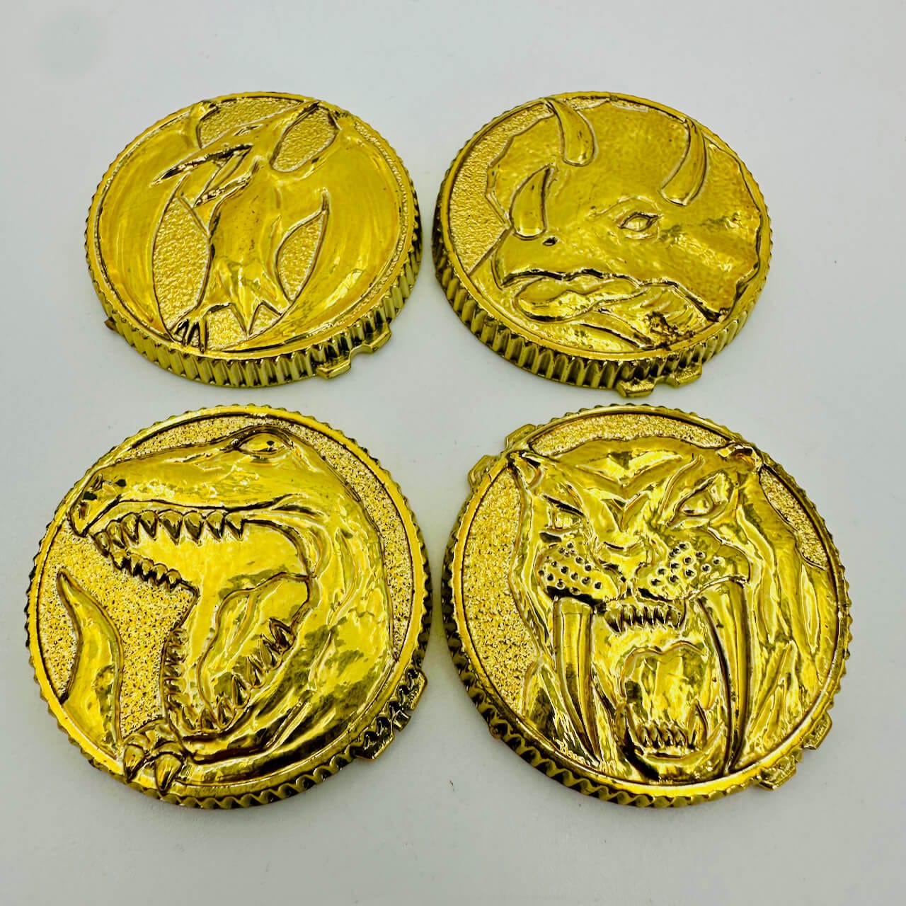 Bandai toy morpher [LOOSE] Zyuranger: DX Dragon Buckler (1991 ver. Missing ZyuMammoth Medal)