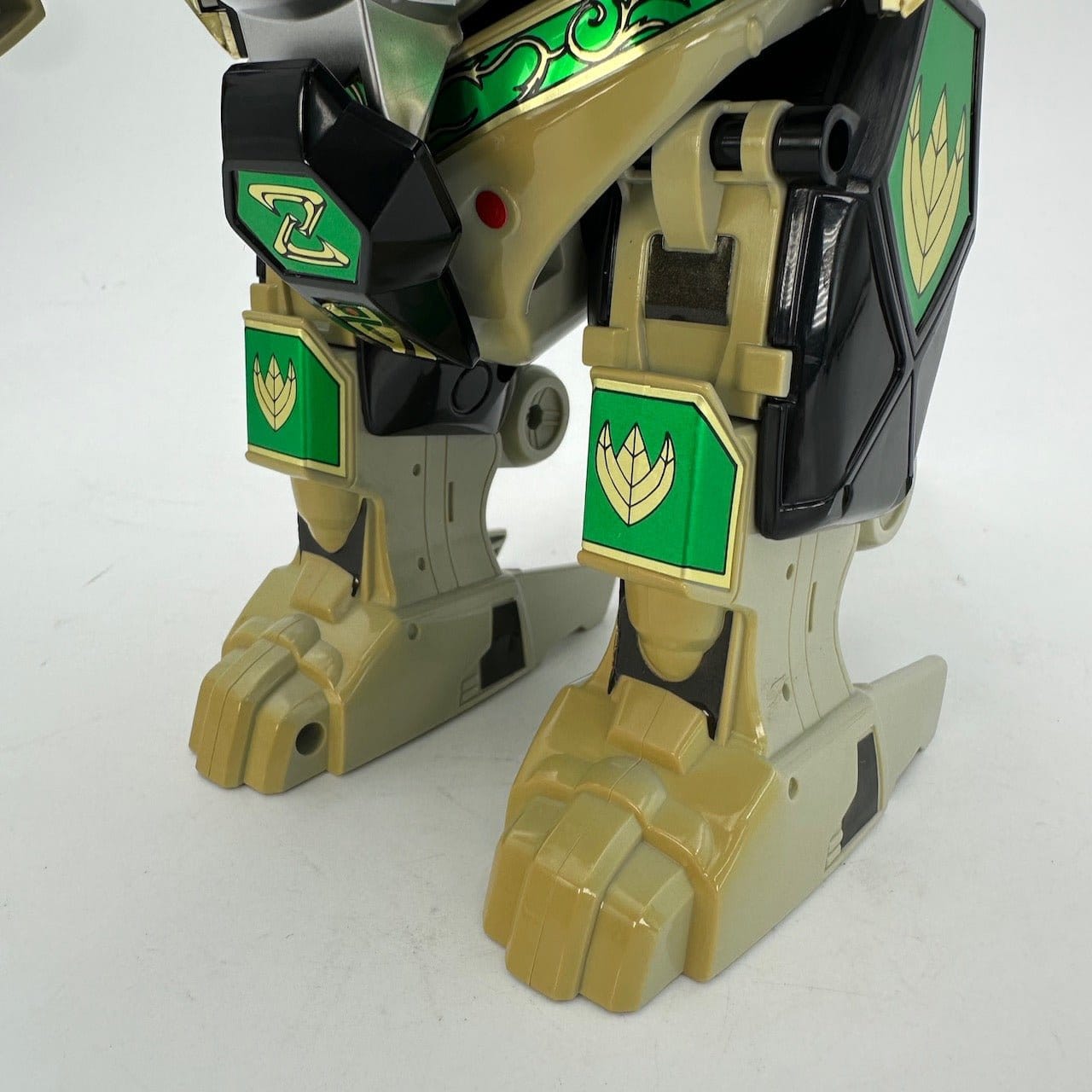 CSTOYS International megazord [BOXED / INCOMPLETE] Kyoryu Sentai Zyuranger: DX Dragon Caesar