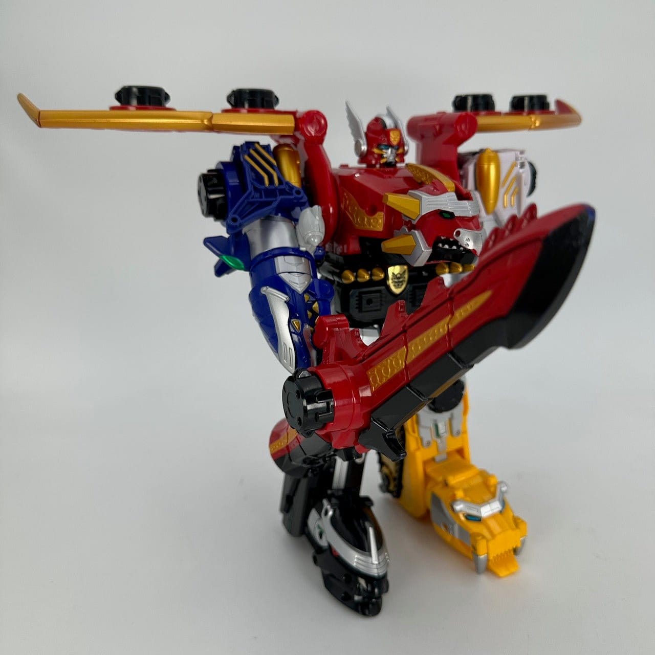 CSTOYS International Toy Robot [BOXED] Tensou Sentai Goseiger: DX Gosei Great