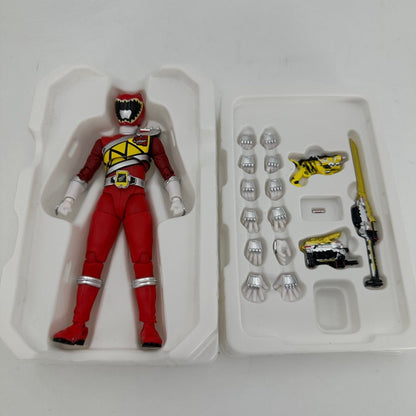CSTOYS International action figure [BOXED] Zyuden Sentai Kyoryuger: S.H.Figuarts (Shinkocchou Seihou) Kyoryu Red