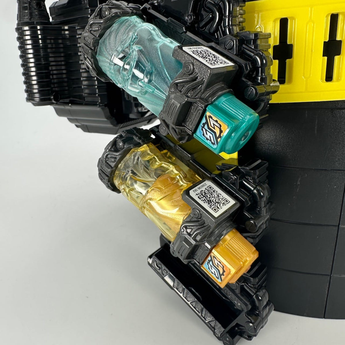 CSTOYS International toy belt [LOOSE] Kamen Rider Build: DX Build Driver & Holder Set with Lion-Soujiki Best Match Full Bottles