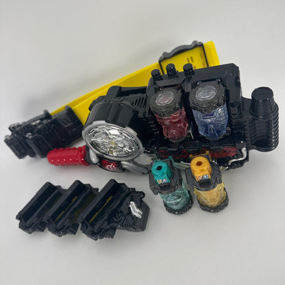 CSTOYS International toy belt [LOOSE] Kamen Rider Build: DX Build Driver & Holder Set with Lion-Soujiki Best Match Full Bottles