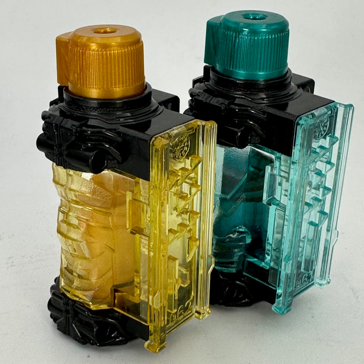 CSTOYS International toy belt [LOOSE] Kamen Rider Build: DX Build Driver & Holder Set with Lion-Soujiki Best Match Full Bottles