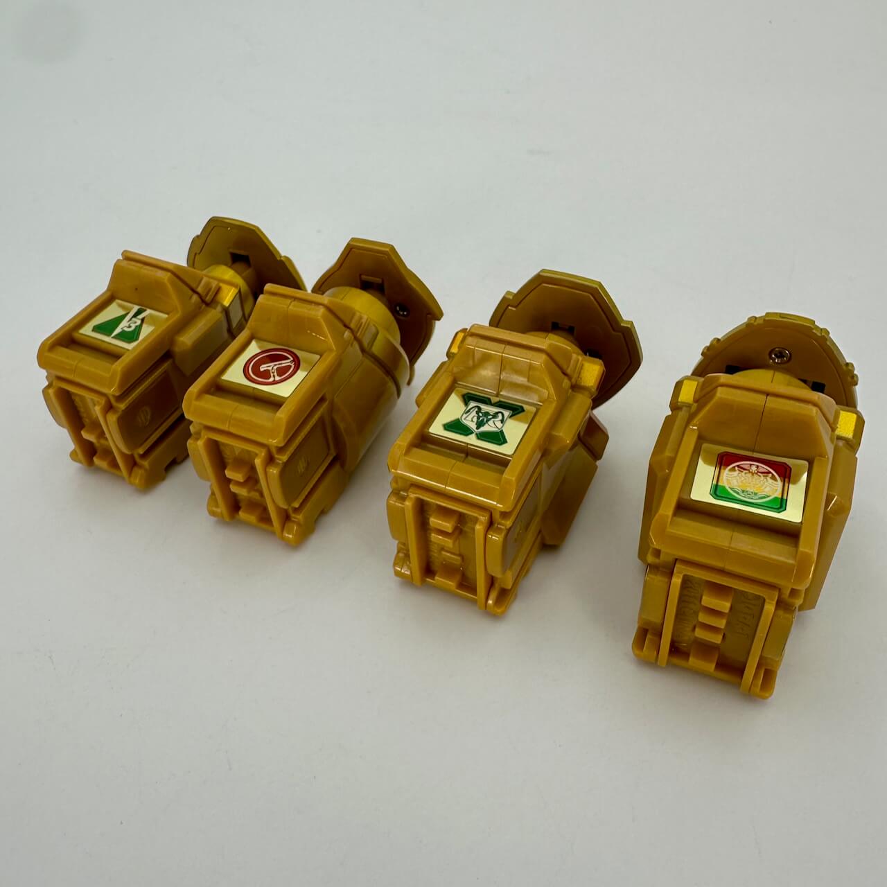 CSTOYS International support mech [LOOSE] Kamen Rider FOURZE: Candy Toy Miracle Rider Box Campaign Prize Gold Astro Switch Set (Includes KR Den-O, Ichigo, V3, OOO)