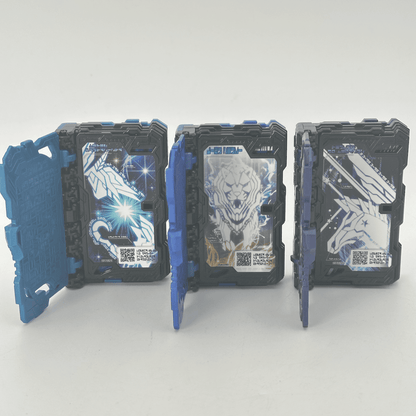 CSTOYS International Toy Sound Book [LOOSE] Kamen Rider Saber: DX Suiseiken Nagare Emblem & Three DX Wonder Ride Book Combo