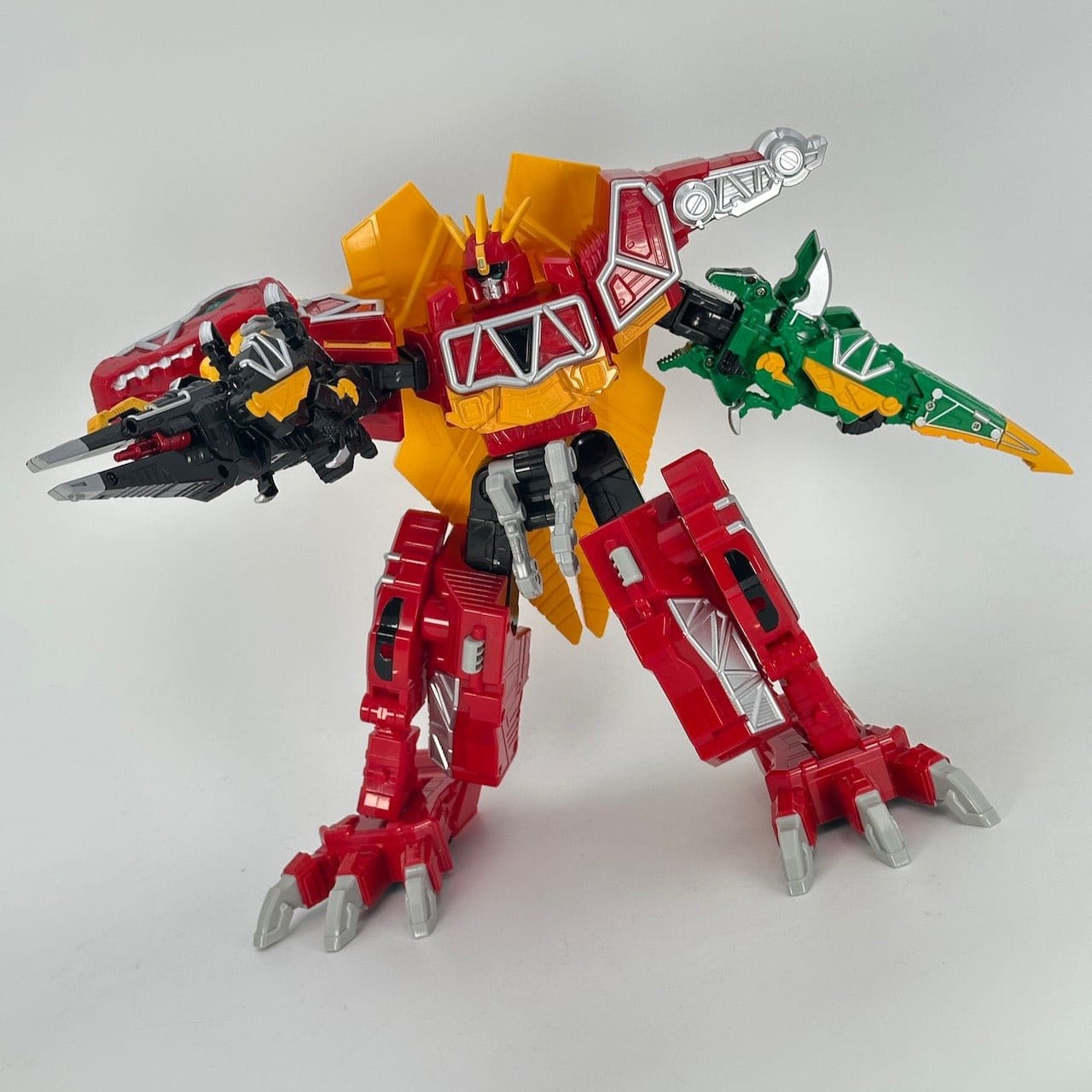 CSTOYS International action fegure [LOOSE] Kyoryuger: DX Kyoryuzin Full Action Ver. with DX Western Combo & Kung Fu Combo Set