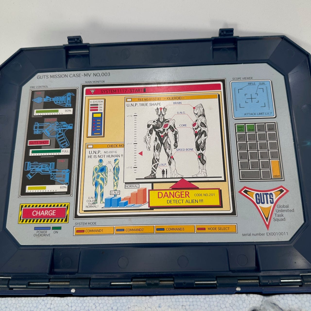 [LOOSE] Ultraman Tiga: GUTS Attache II Hyper Riffle Set (Aged Case Discoloration and Scratched Parts) | CSTOYS INTERNATIONAL