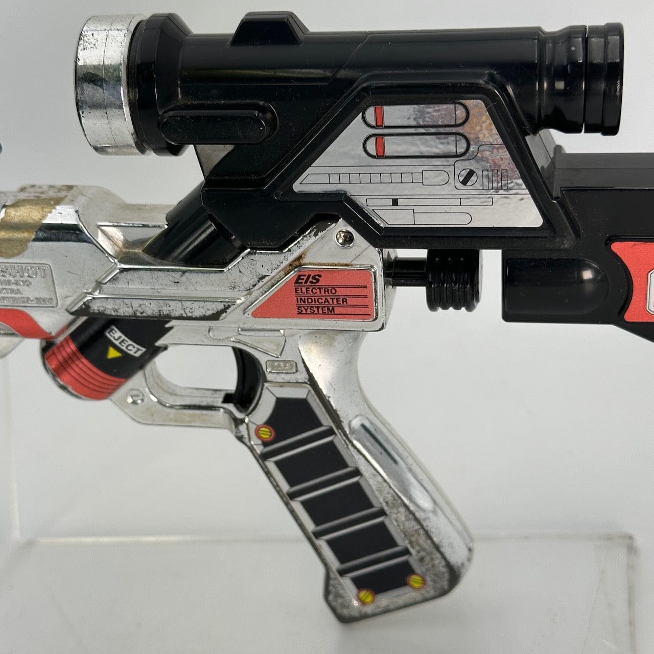 [LOOSE] Ultraman Tiga: GUTS Attache II Hyper Riffle Set (Aged Case Discoloration and Scratched Parts) | CSTOYS INTERNATIONAL