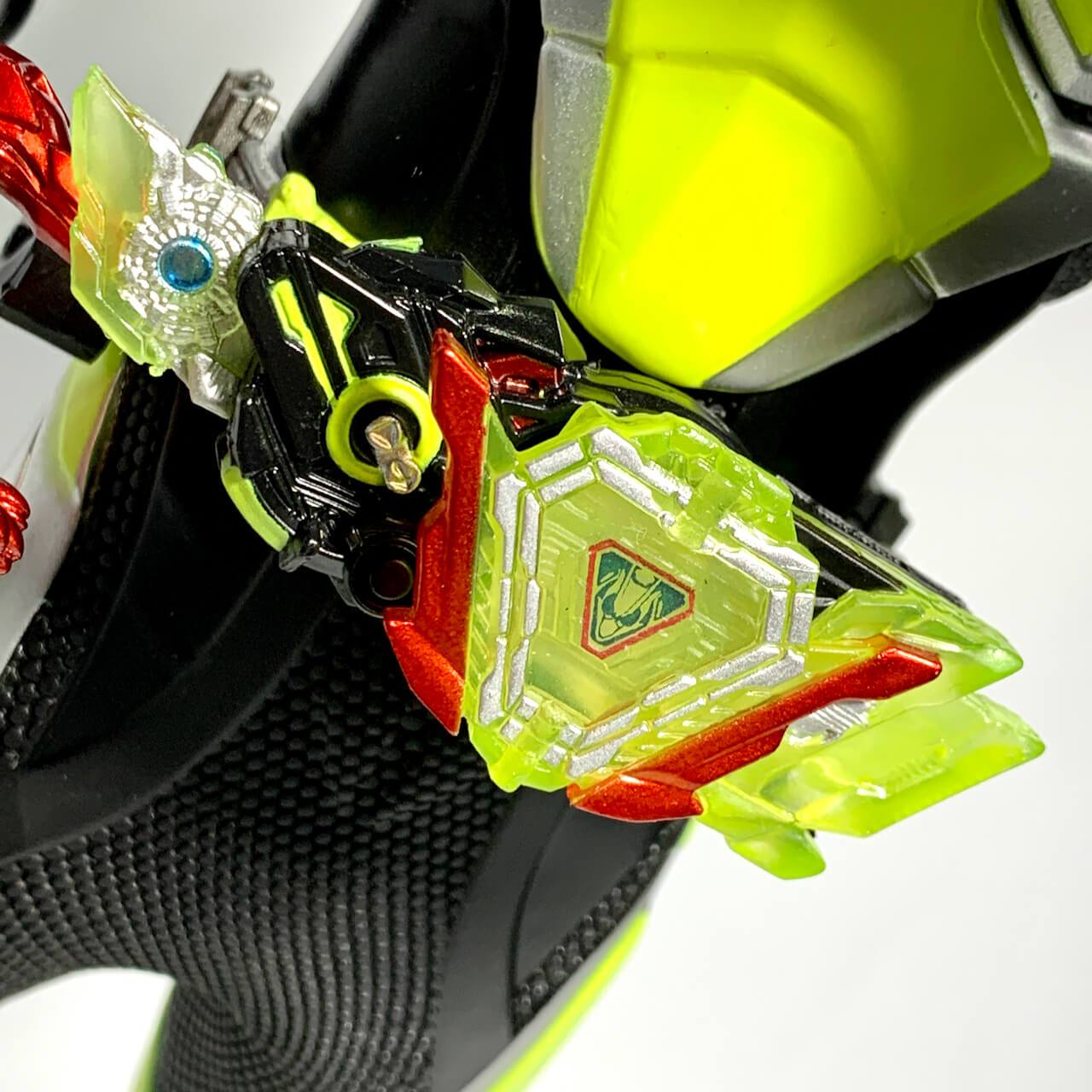 [BOXED] Kamen Rider 01: Ichibakuji SOFVICS Kamen Rider Zero Two | CSTOYS INTERNATIONAL