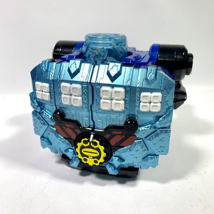 [BOXED] Kamen Rider Build: DX Grease Blizzard Knuckle | CSTOYS INTERNATIONAL