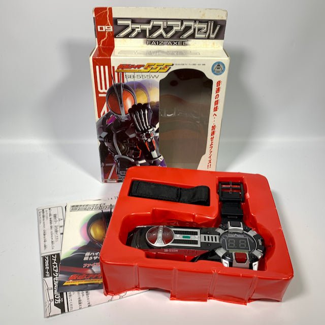[BOXED] Kamen Rider Faiz: DX Faiz Axel | CSTOYS INTERNATIONAL