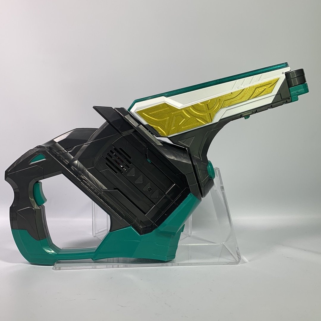 [LOOSE] Kamen Rider Revice: DX Two Side Driver with DX Bat Vistamp | CSTOYS INTERNATIONAL