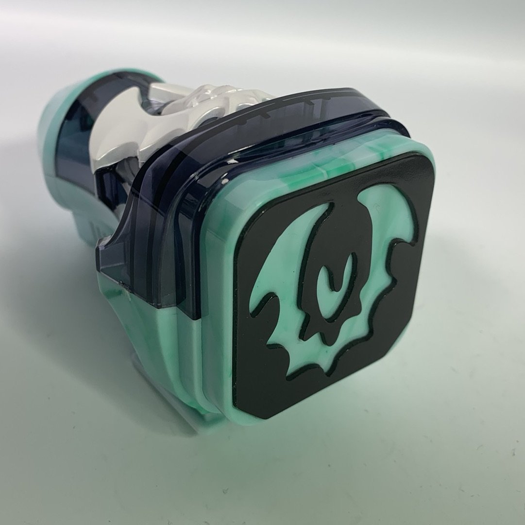 [LOOSE] Kamen Rider Revice: DX Two Side Driver with DX Bat Vistamp | CSTOYS INTERNATIONAL