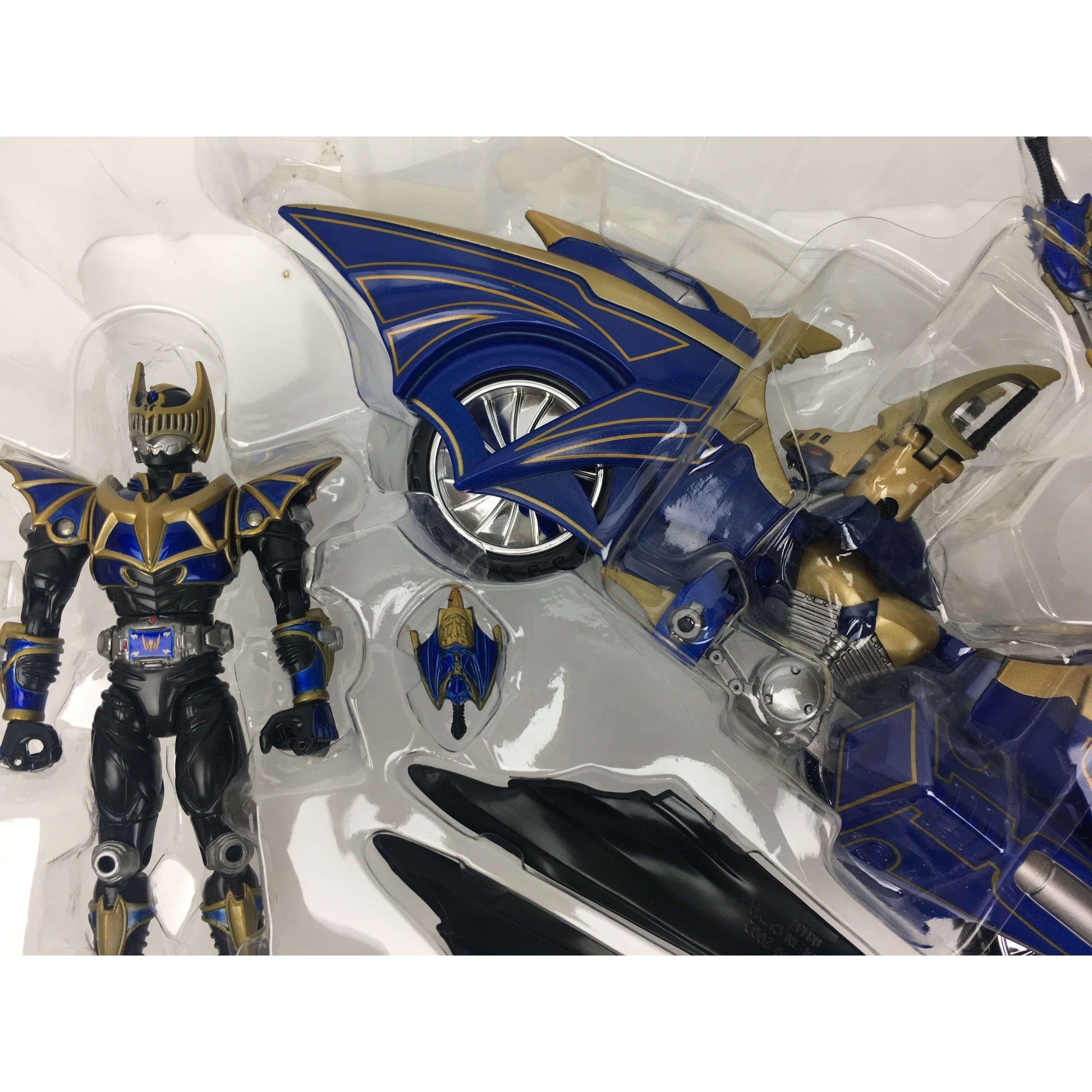 [BOXED & SEALED] Ryuki: Rider & Monster Series 05 Kamen Rider Knight Survive | CSTOYS INTERNATIONAL