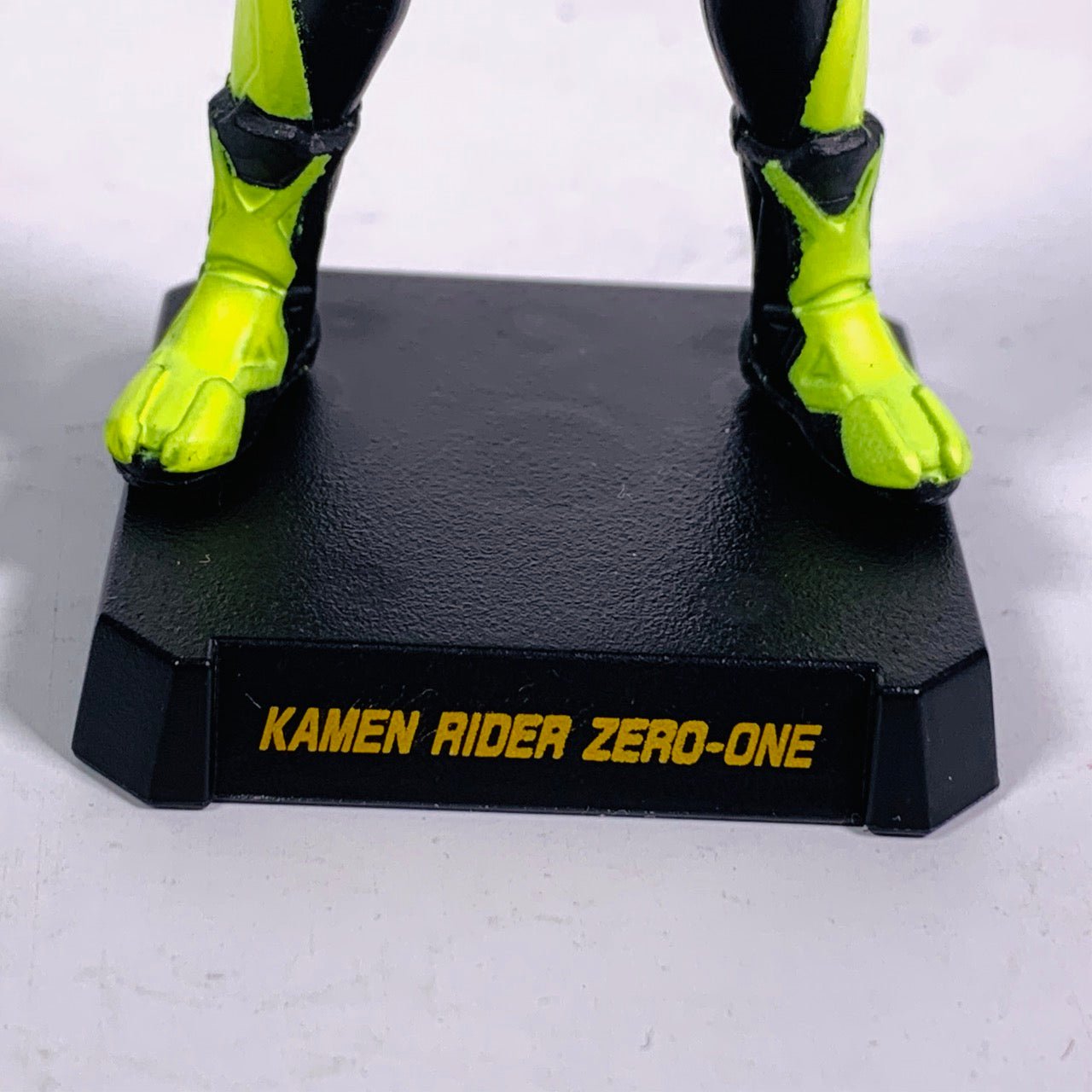 HG Kamen Rider NEW EDITION Vol.01 - 01. Kamen Rider Zero-One | CSTOYS INTERNATIONAL