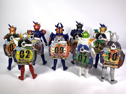 Kamen Rider Gaim: RHS Assorted Vinyl Figure Set | CSTOYS INTERNATIONAL
