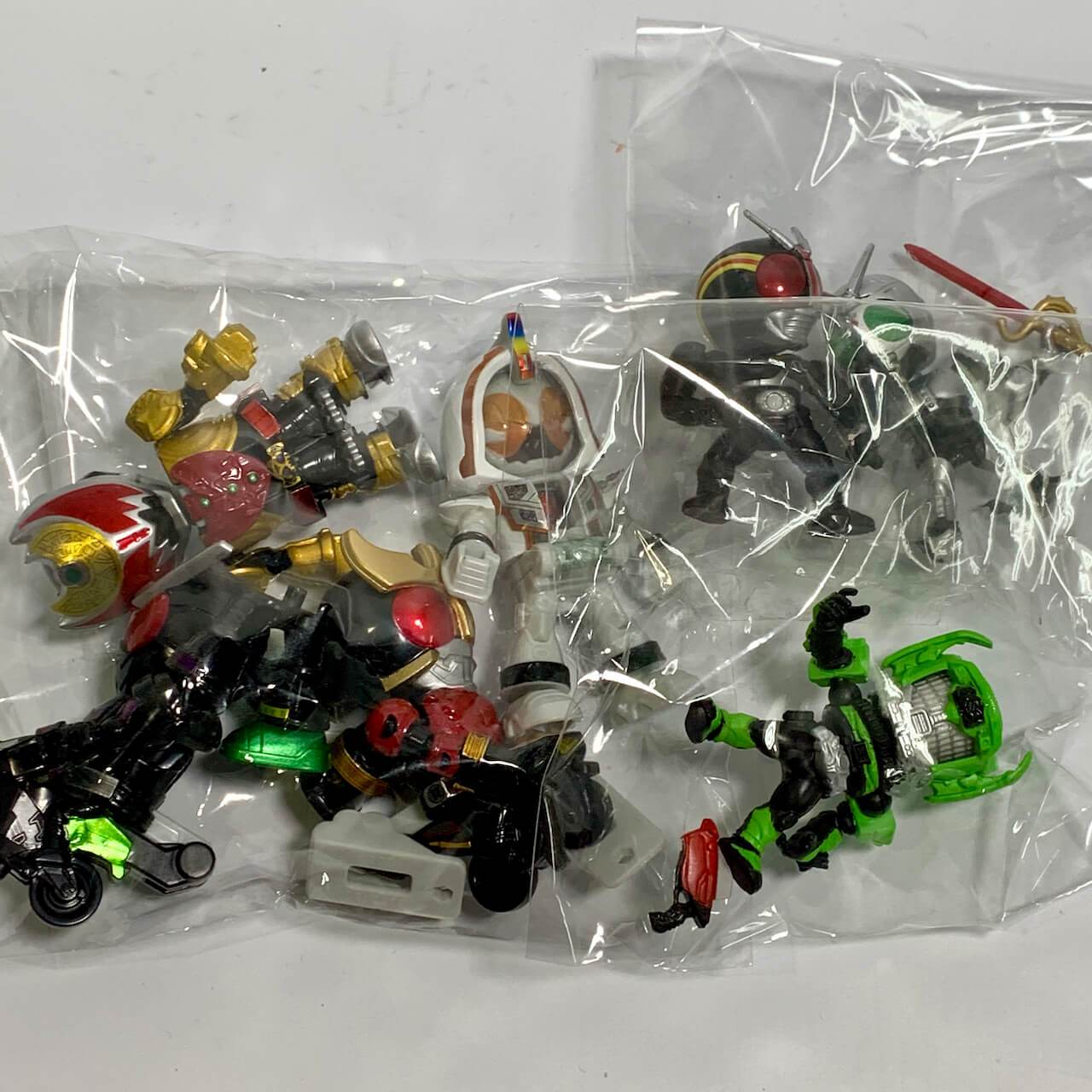 [LOOSE] Candy Toy 66 Action Kamen Rider Random 23 Mini Figure Set (Mr.S Collection) | CSTOYS INTERNATIONAL