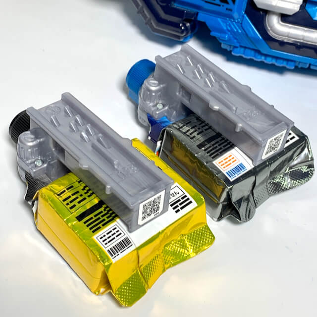 バット sushiboy Amazon.com: Bandai Kamen Rider Build DX Squash Driver : Toys