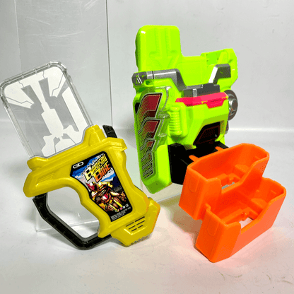 [LOOSE] Kamen Rider Ex-Aid: DX Gamer Driver & Kimewaza Slot Holder Set | CSTOYS INTERNATIONAL