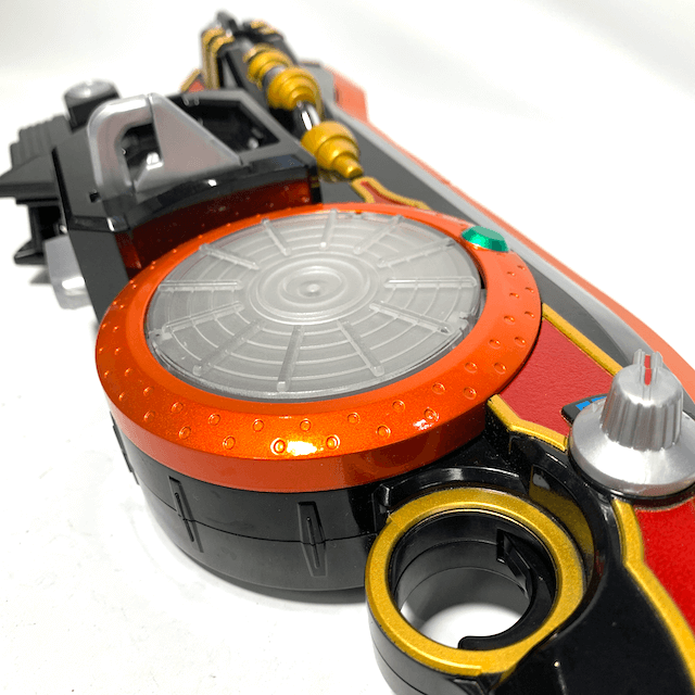 [LOOSE] Kamen Rider Gaim: DX Hinawa Daidai DJ Gun & DX Musou Saber ＆ Melon Lock Seed Set | CSTOYS INTERNATIONAL