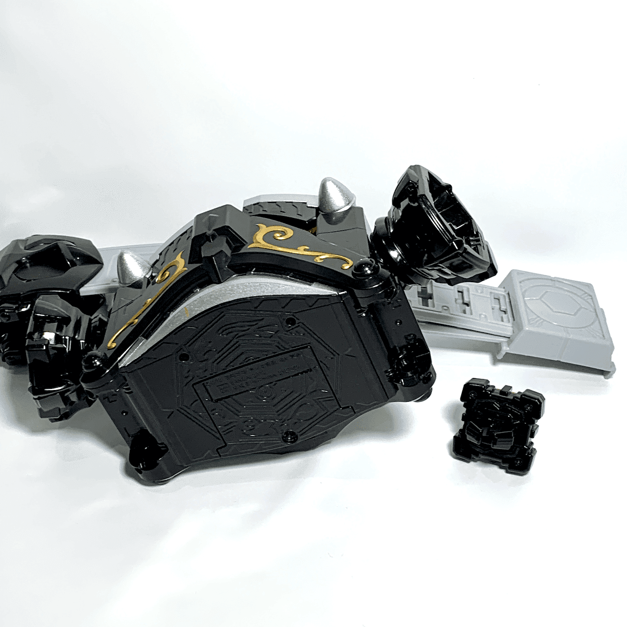 [LOOSE] Kamen Rider Wizard: DX Beast Driver with Extra Beast Rings | CSTOYS INTERNATIONAL