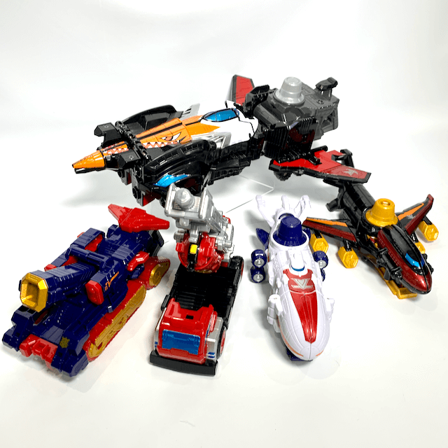[LOOSE] Lupinranger vs. Patranger: DX Victory Lupinkaiser & Siren Lupinkaiser Combo Set | CSTOYS INTERNATIONAL