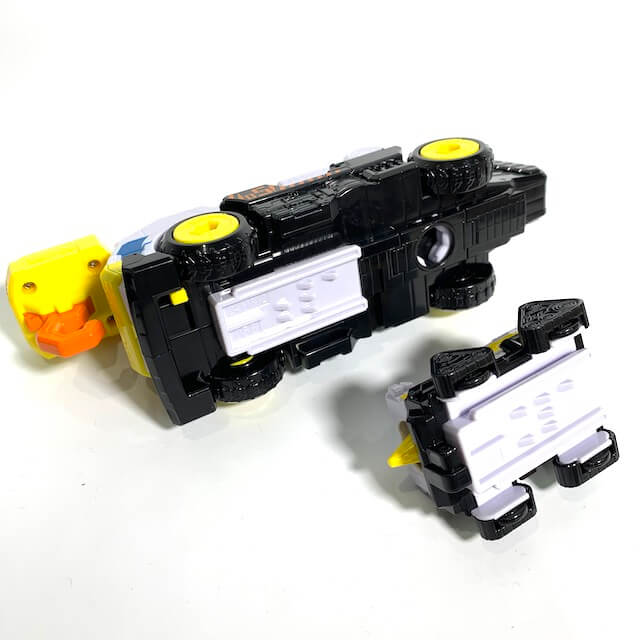 LOOSE] Lupinranger vs. Patranger: VS Vehicle Series DX Trigger