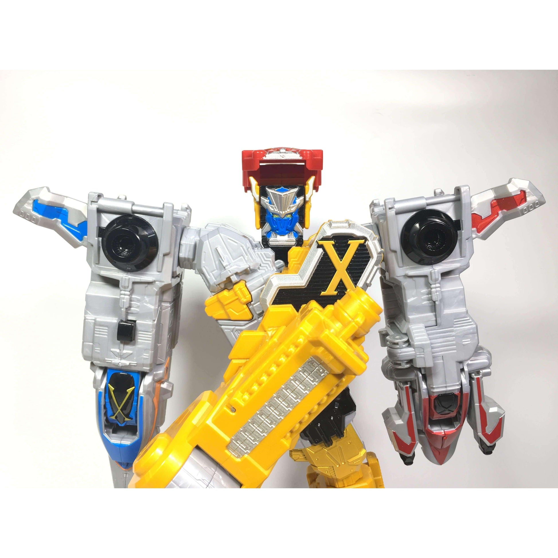 [LOOSE] Lupinranger vs. Patranger: VS Vehicle Series DX X Emperor Set | CSTOYS INTERNATIONAL