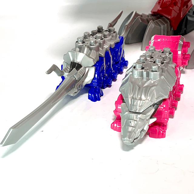 [LOOSE] Ryusoulger: DX Kishiryu-Oh Three Knights Set | CSTOYS INTERNATIONAL